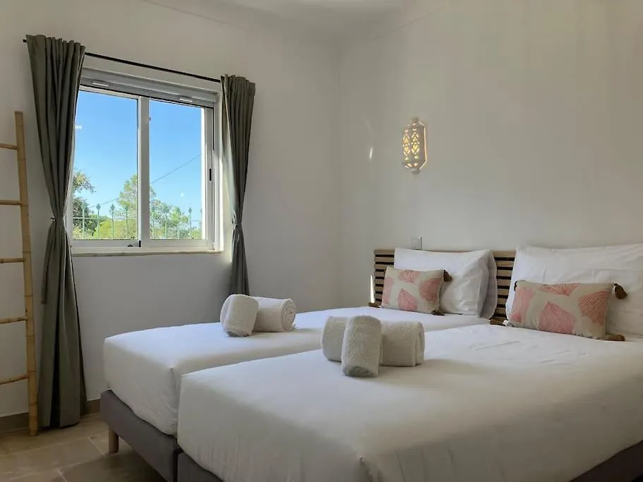 Casa Da Vida Doce - Pool, Garten, Ruhig, Naehe Meer & Stadt, Geeignet Fuer Sommer Und Winter Lagoa  Villa